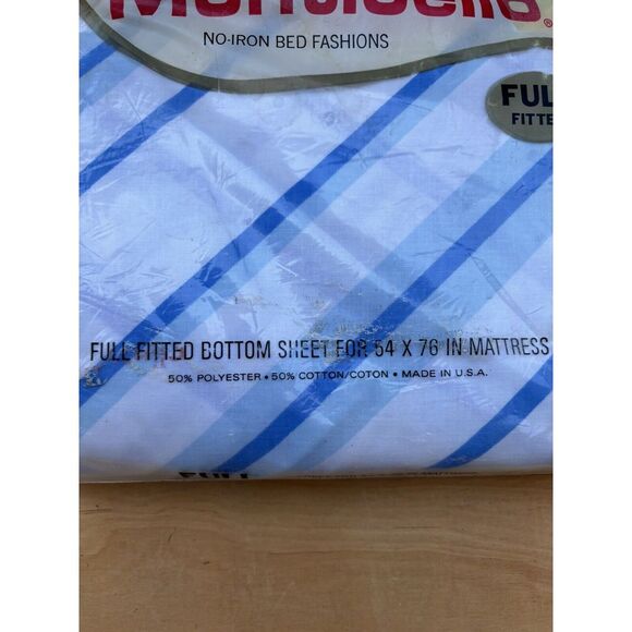 Vintage Cannon Monticello Double Full Fitted & Flat Sheet White w/Blue Stripes - Picture 6 of 8